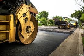 Best Decorative Concrete Driveways  in Mayflower Village, CA